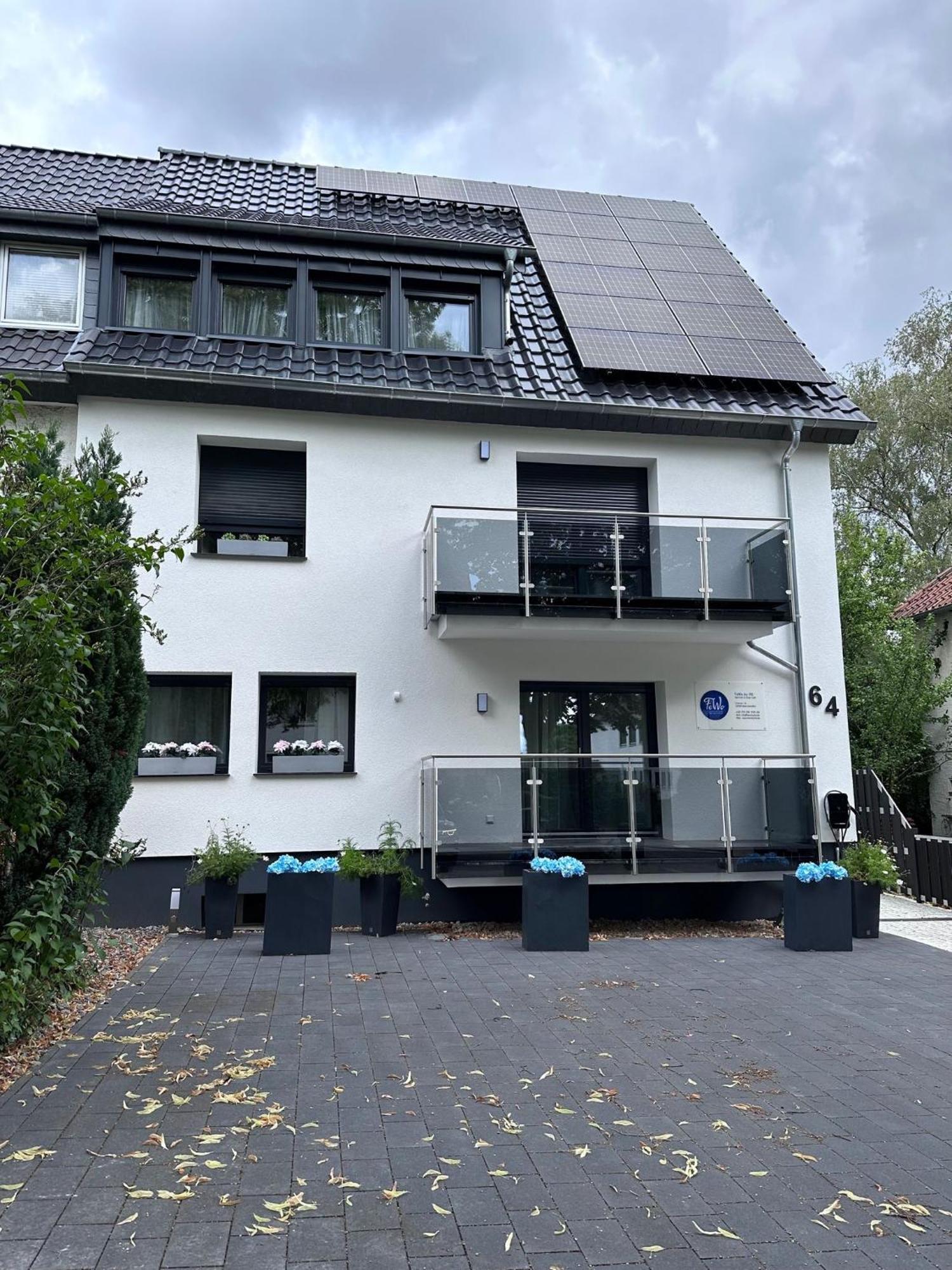 Fewo By Hd Mit Parkplatz, Wallbox, Wintergarten Bad Salzuflen Eksteriør bilde